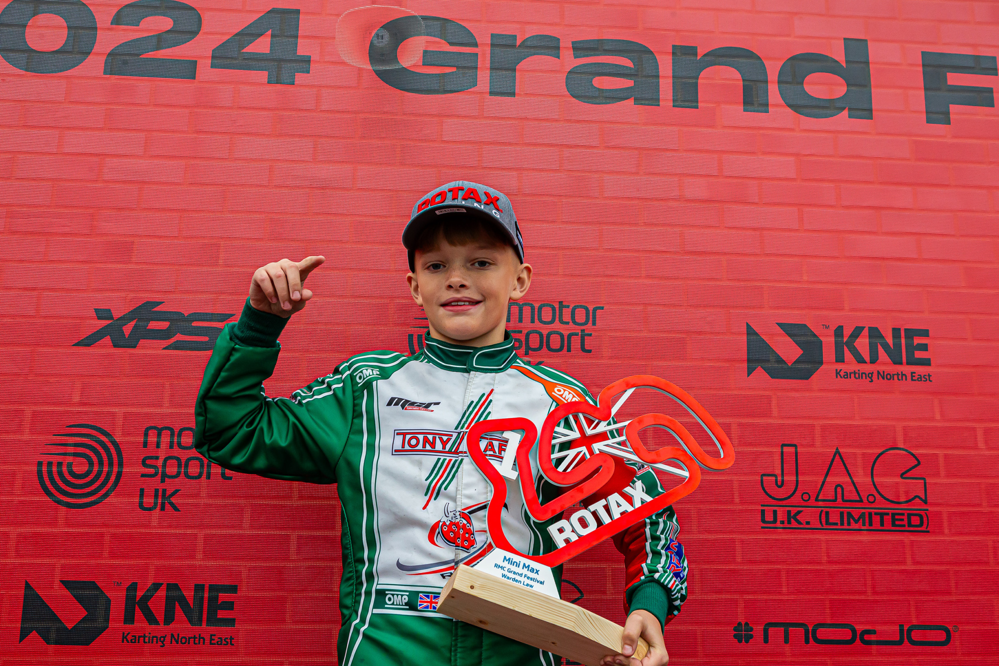 Grand Festival Mini MAX Champion Jenson Chalk