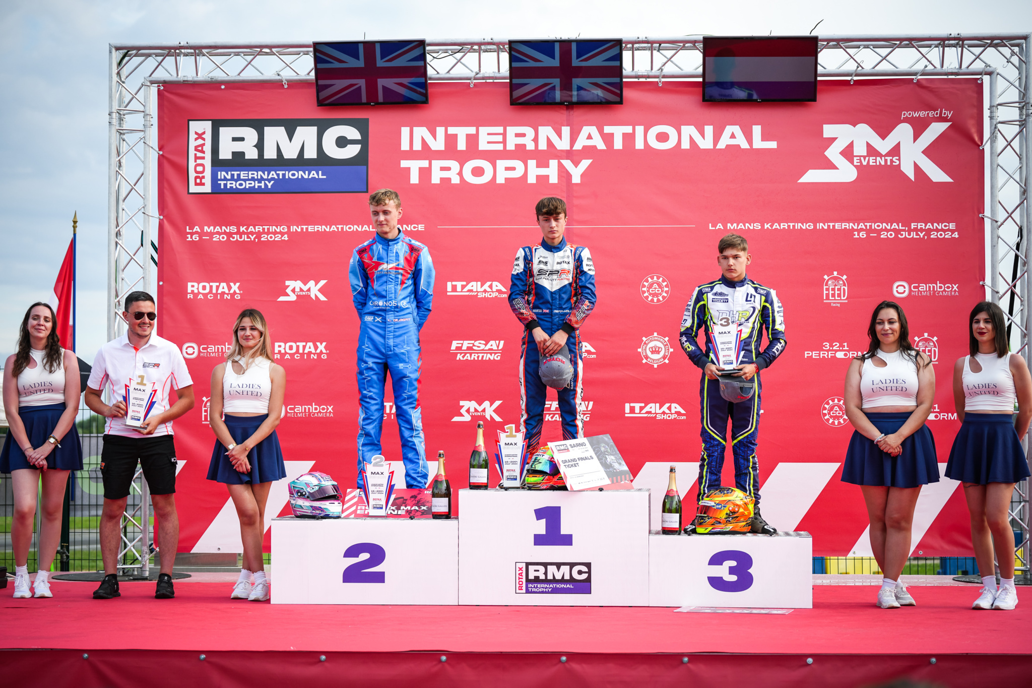 RMCIT 24 Podium Senior MAX