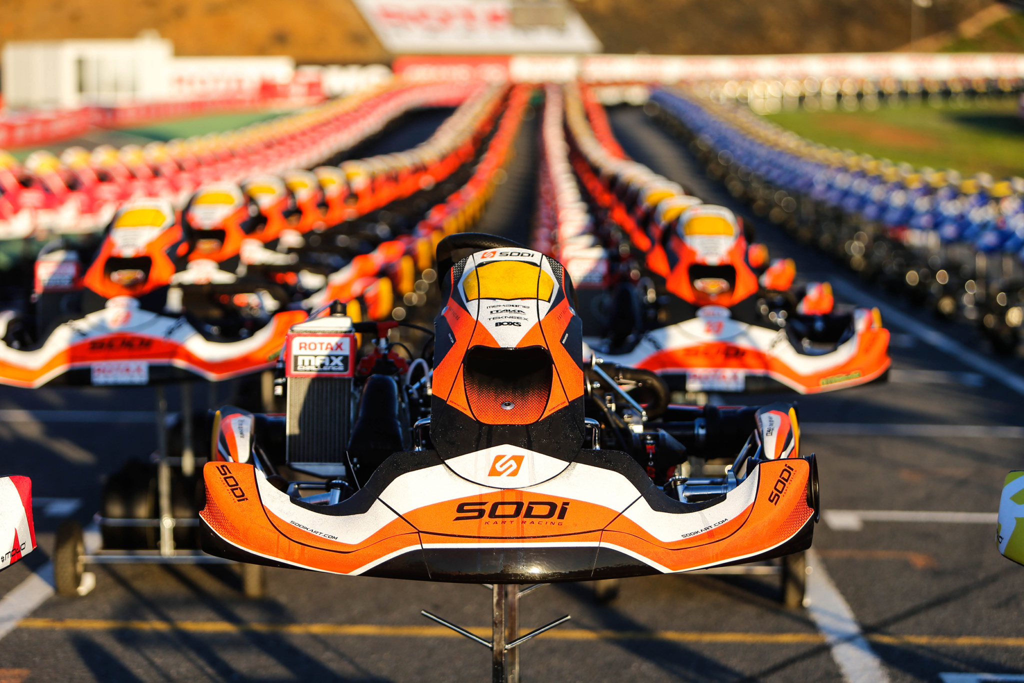 Details Kart Line Up 10