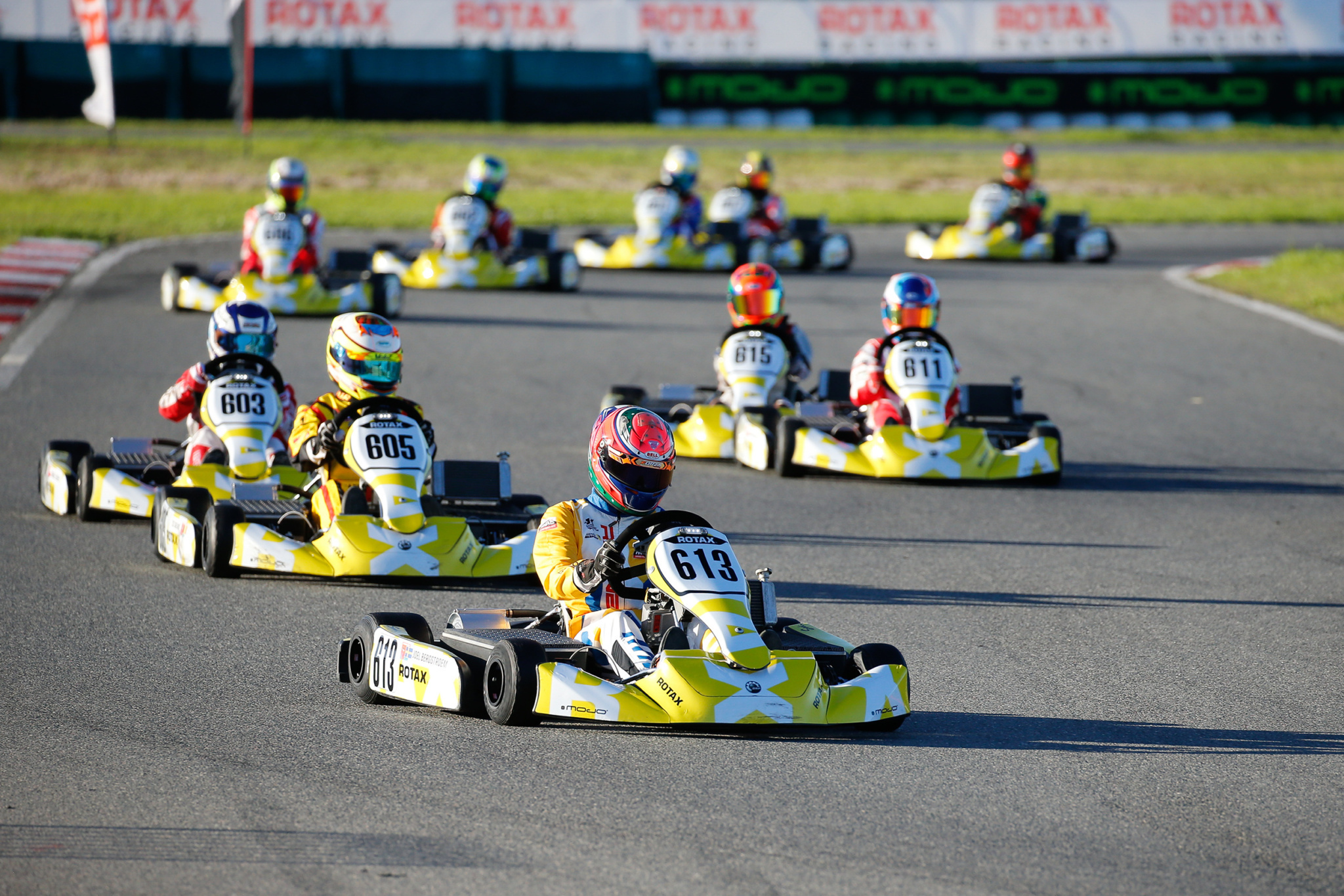 E20 Junior on Track