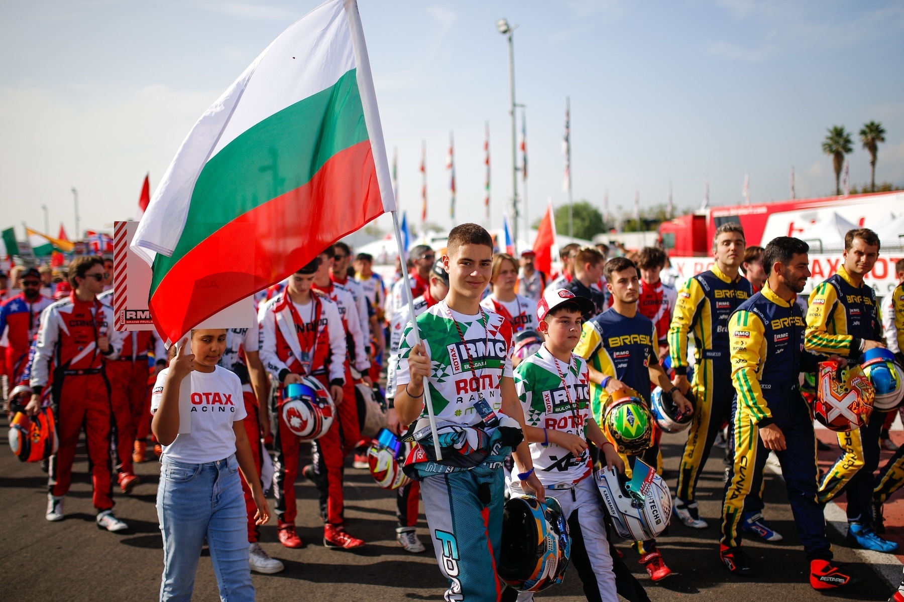 RMCGF24 20241025 Drivers Parade on the race track 7670